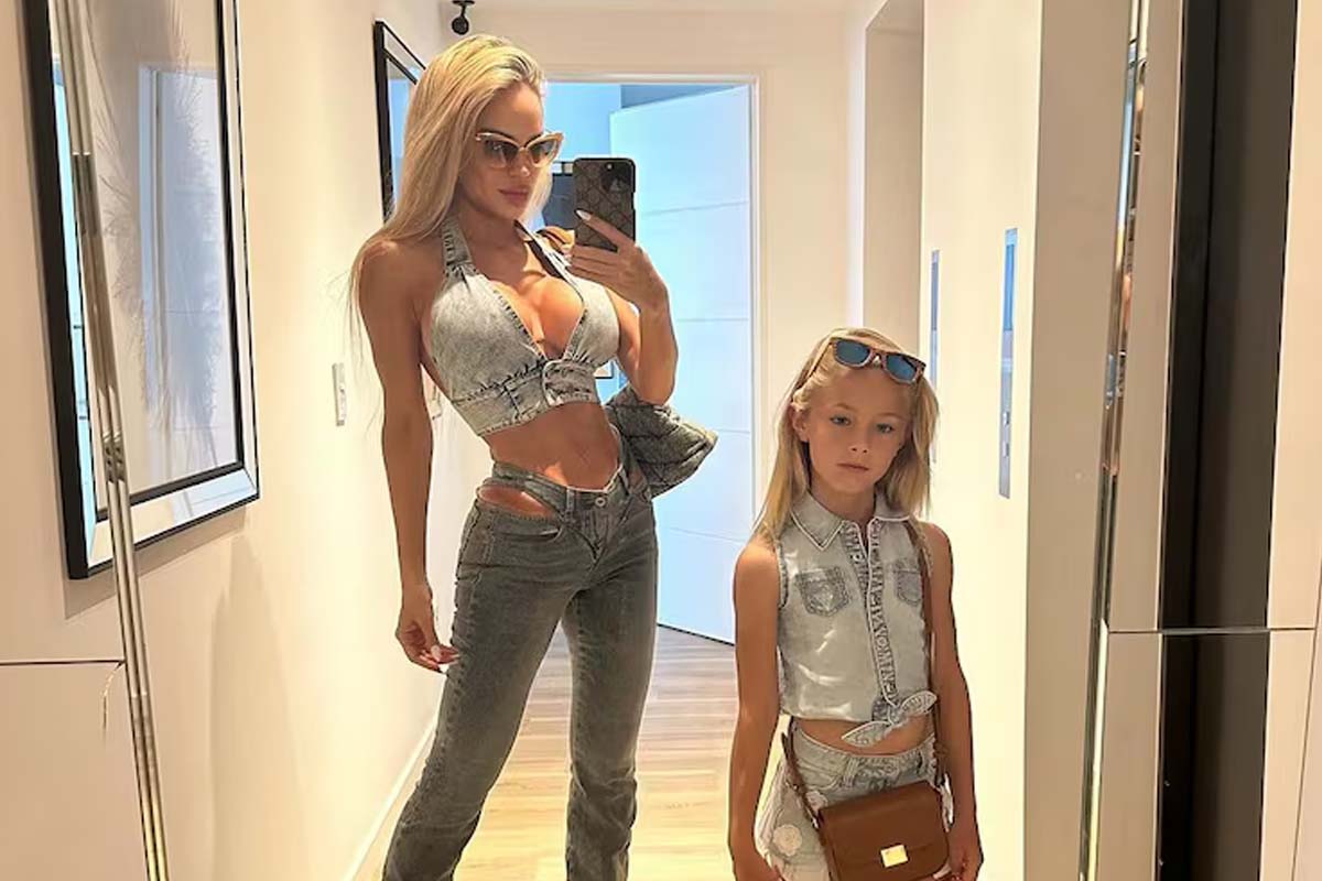 Luciana Salazar y su hija Matilda.