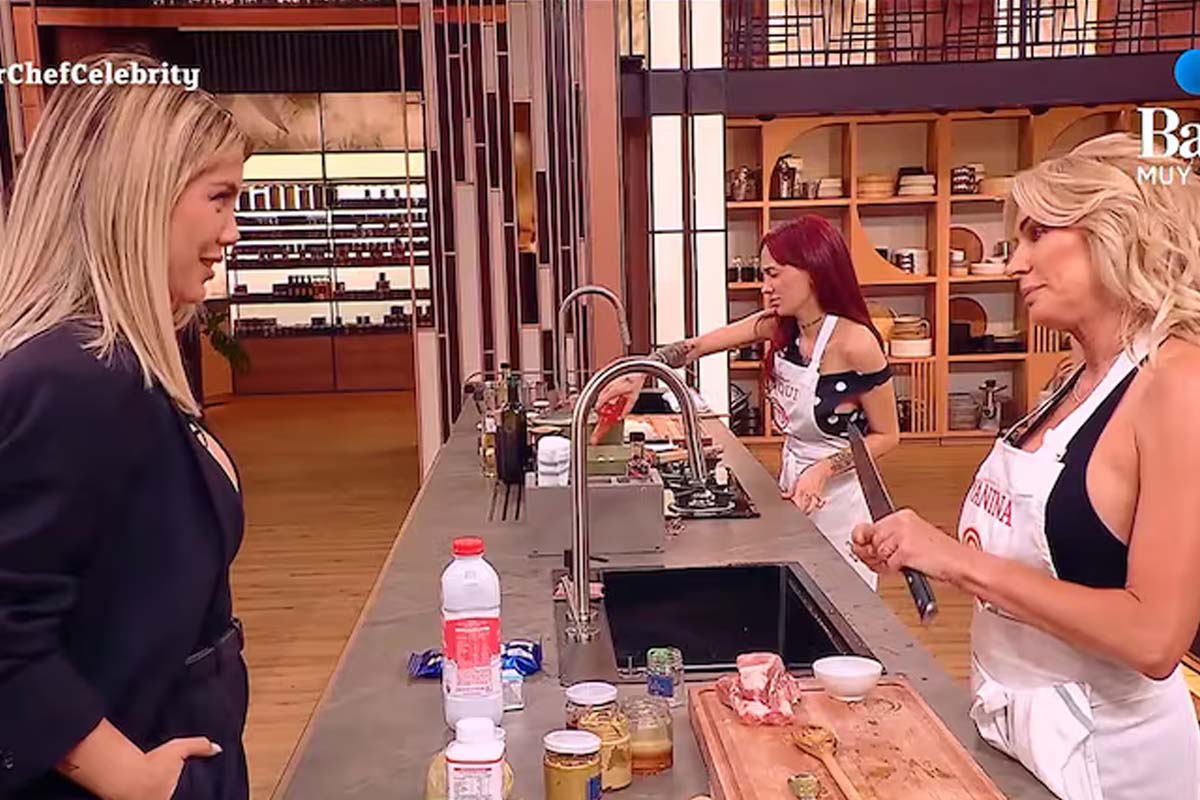 Captura de pantalla de Masterchef Celebrity mostrando a Wanda Nara junto a Yanina Latorre y La Joaqui.